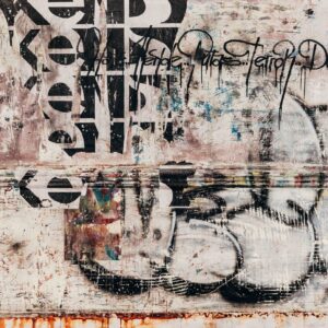 Putas - Fine Art Print di Kende, stampa d'arte ispirata al writing europeo con calligrafia urbana e stratificazioni materiche